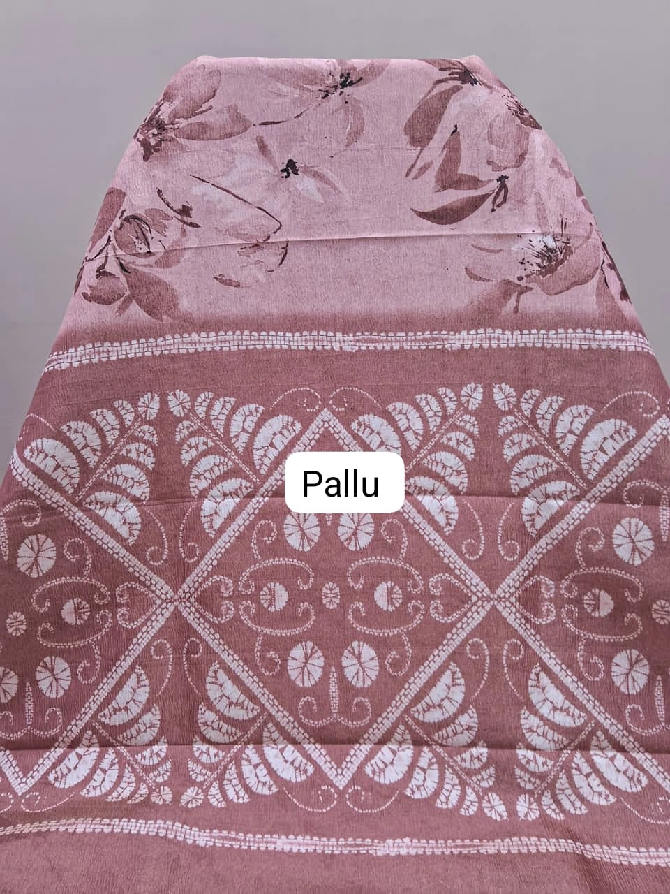 Peach Plain Crush Silk Saree  Pallu