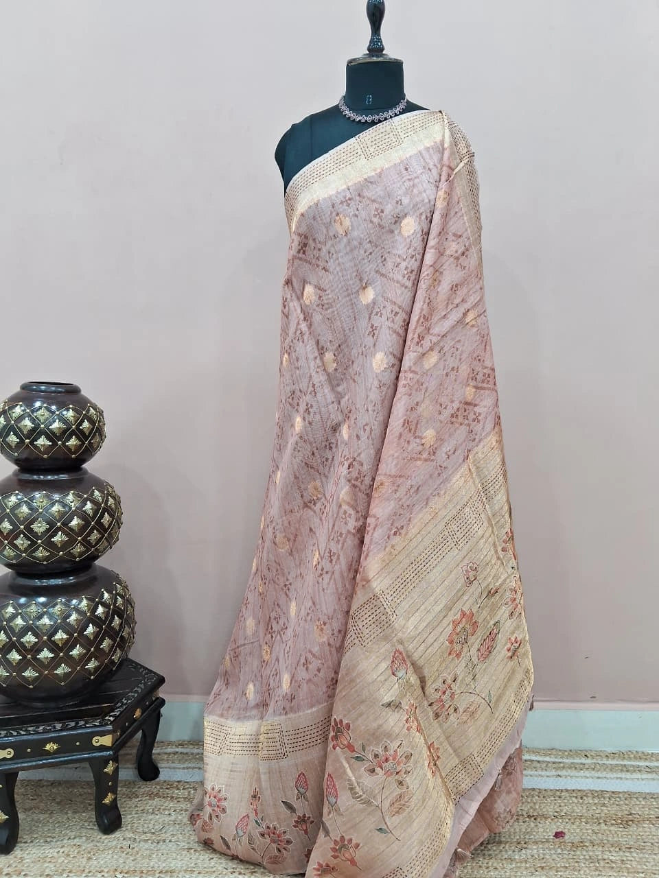 Peach Linen Saree