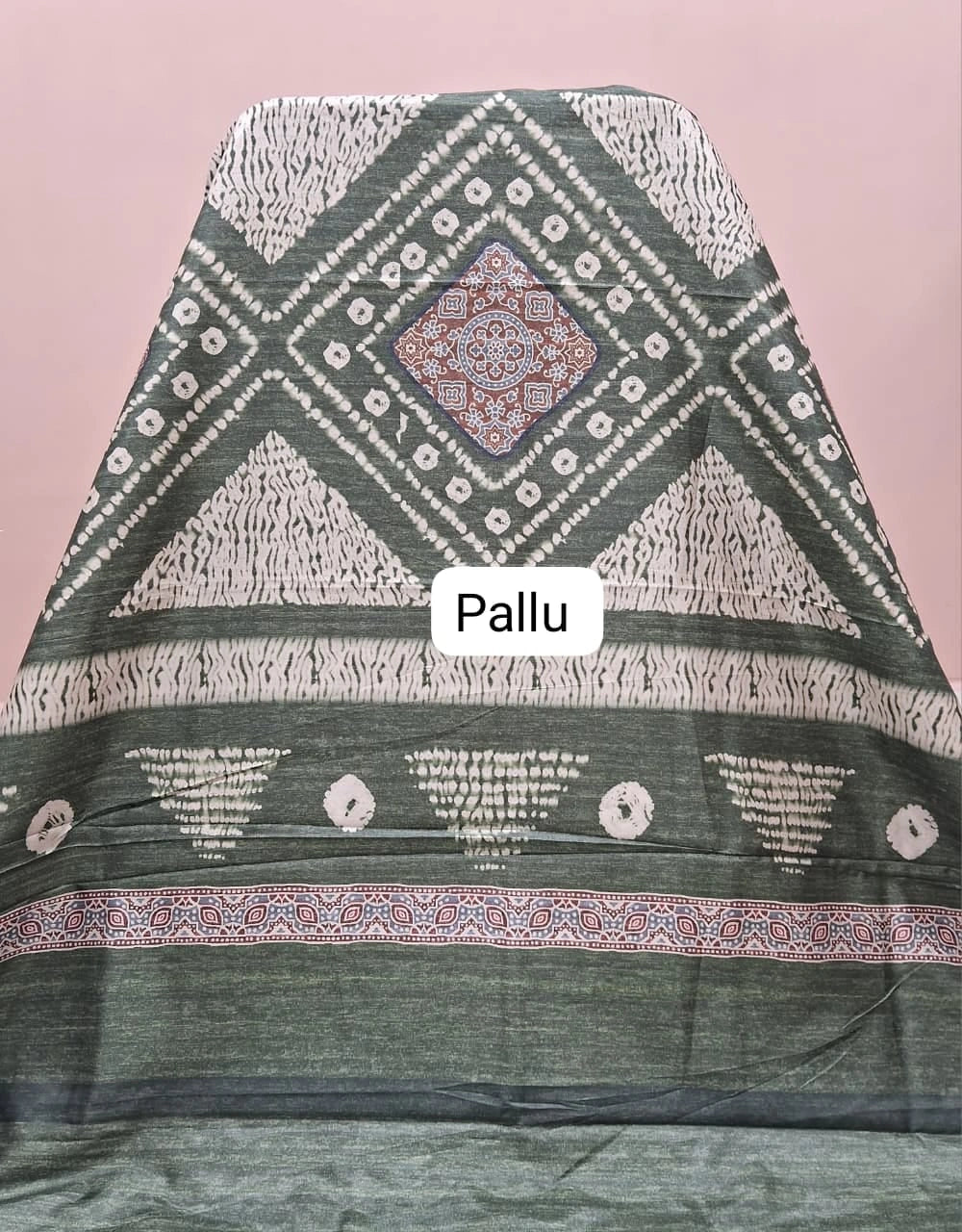 Chocolate Brown Tussar Crepe Silk Saree pallu