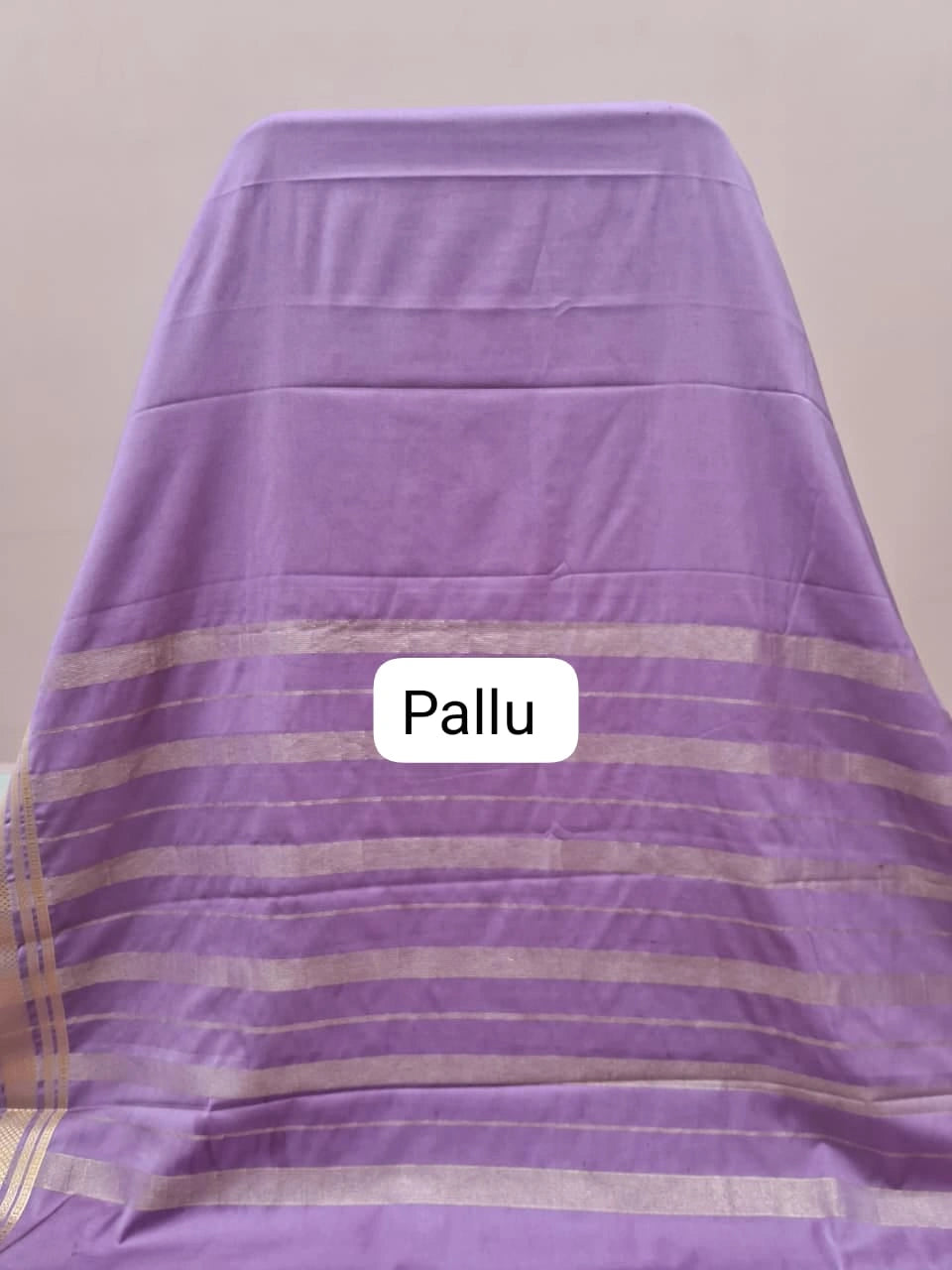 Elegant Lavender Plain Mysore Crepe Silk Saree pallu