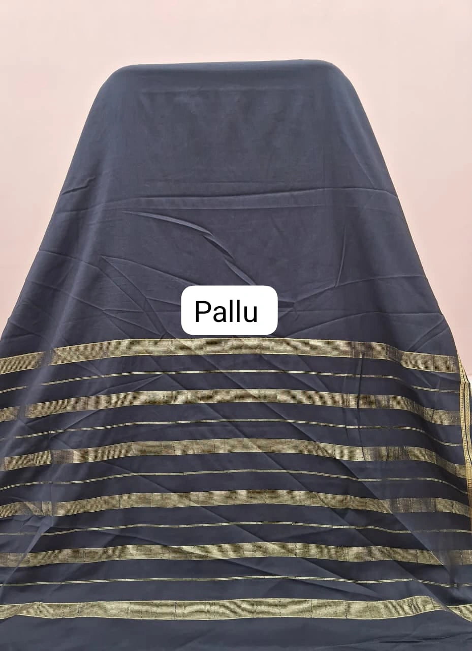 Classic Black Plain Mysore Crepe Silk Saree pallu