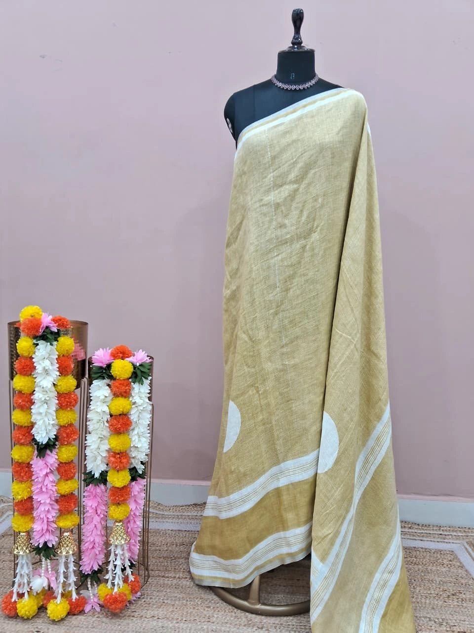 Light Pista Green Pure Linen Saree