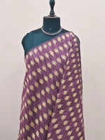 Wine-Shaded Gicha Saree 1