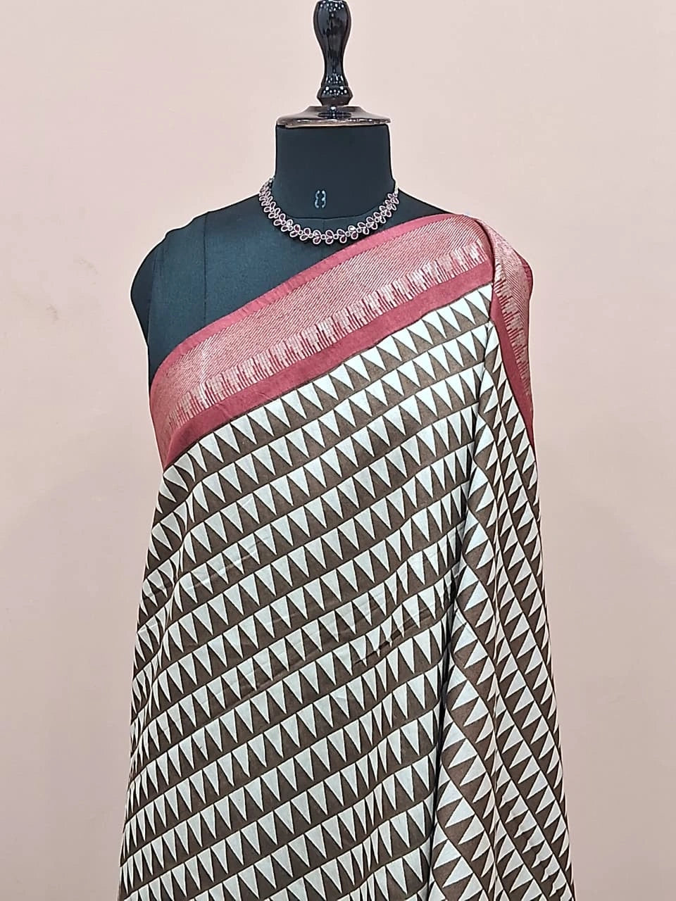 Brown Jute Saree 1