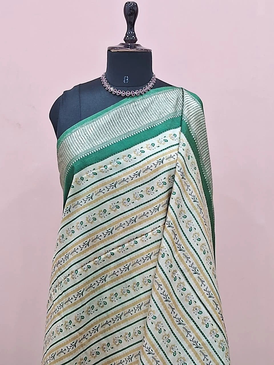 Beige Jute Saree 1