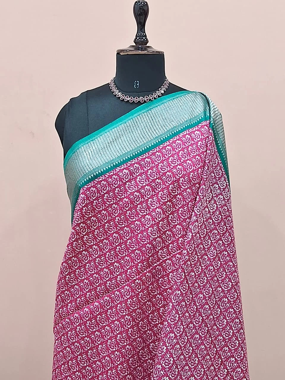 Pink Jute Saree 1