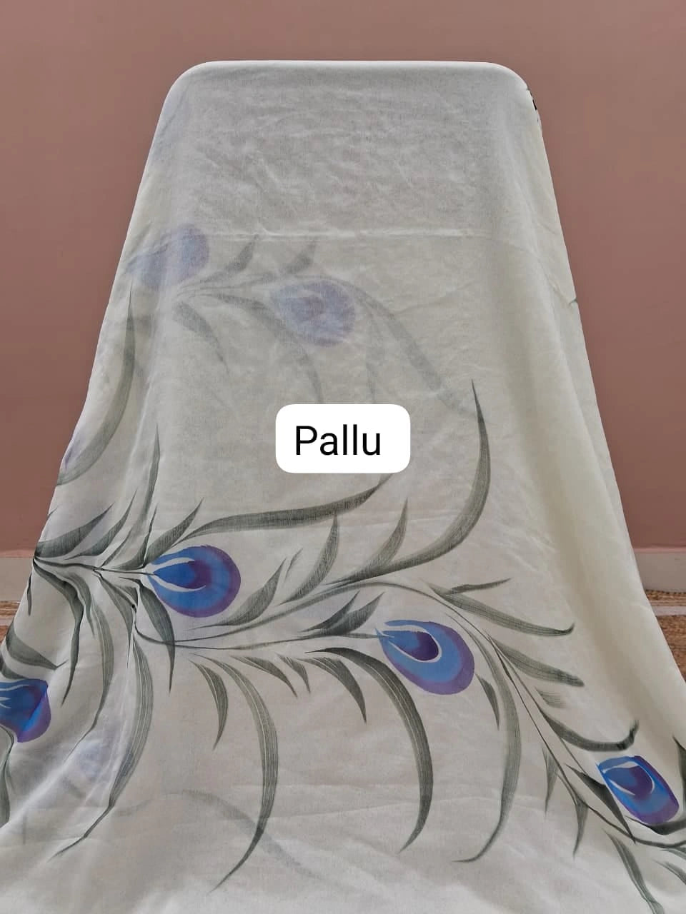 Off-White Chiffon Saree Pallu