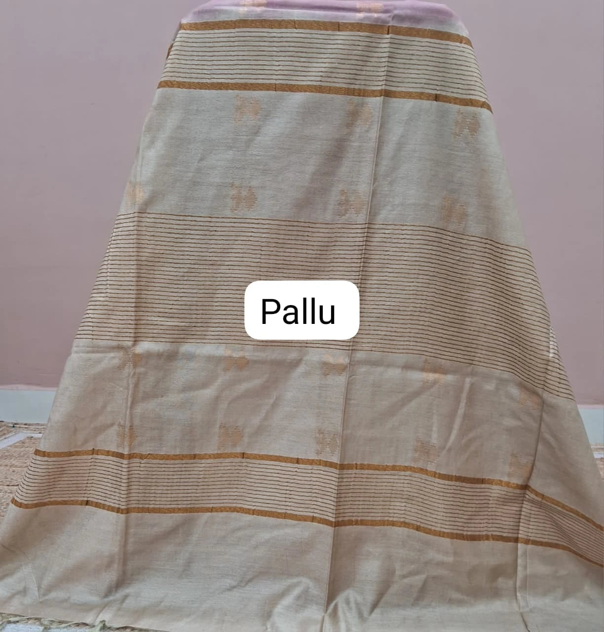 Light Pink Bamboo Silk Saree pallu