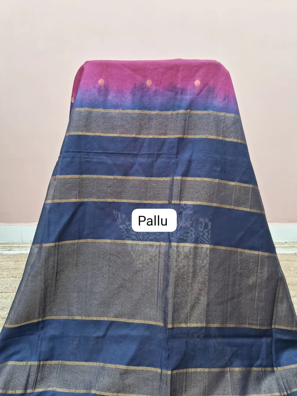 Dark Onion Pink Bamboo Silk Saree Pallu