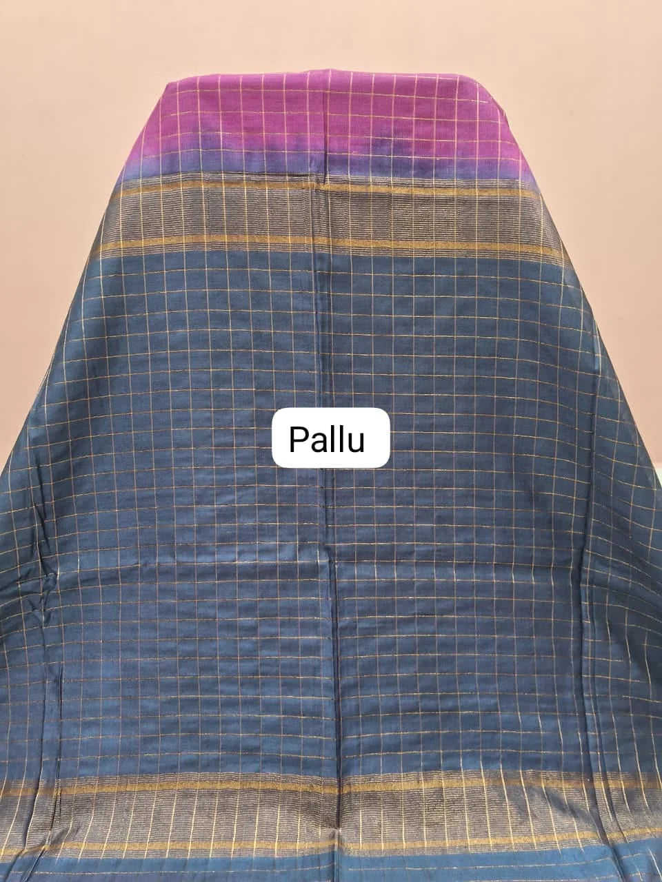 Dark Pink Checked Bamboo Silk Saree pallu