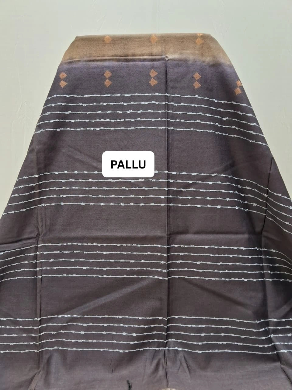 Elegant Dark Brown Bamboo Silk Saree pallu