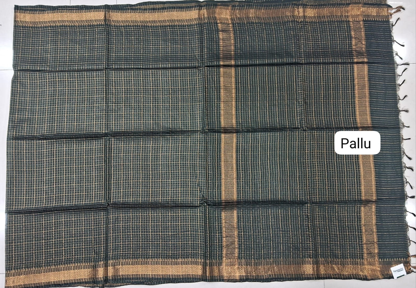 Black Bamboo Silk Saree pallu