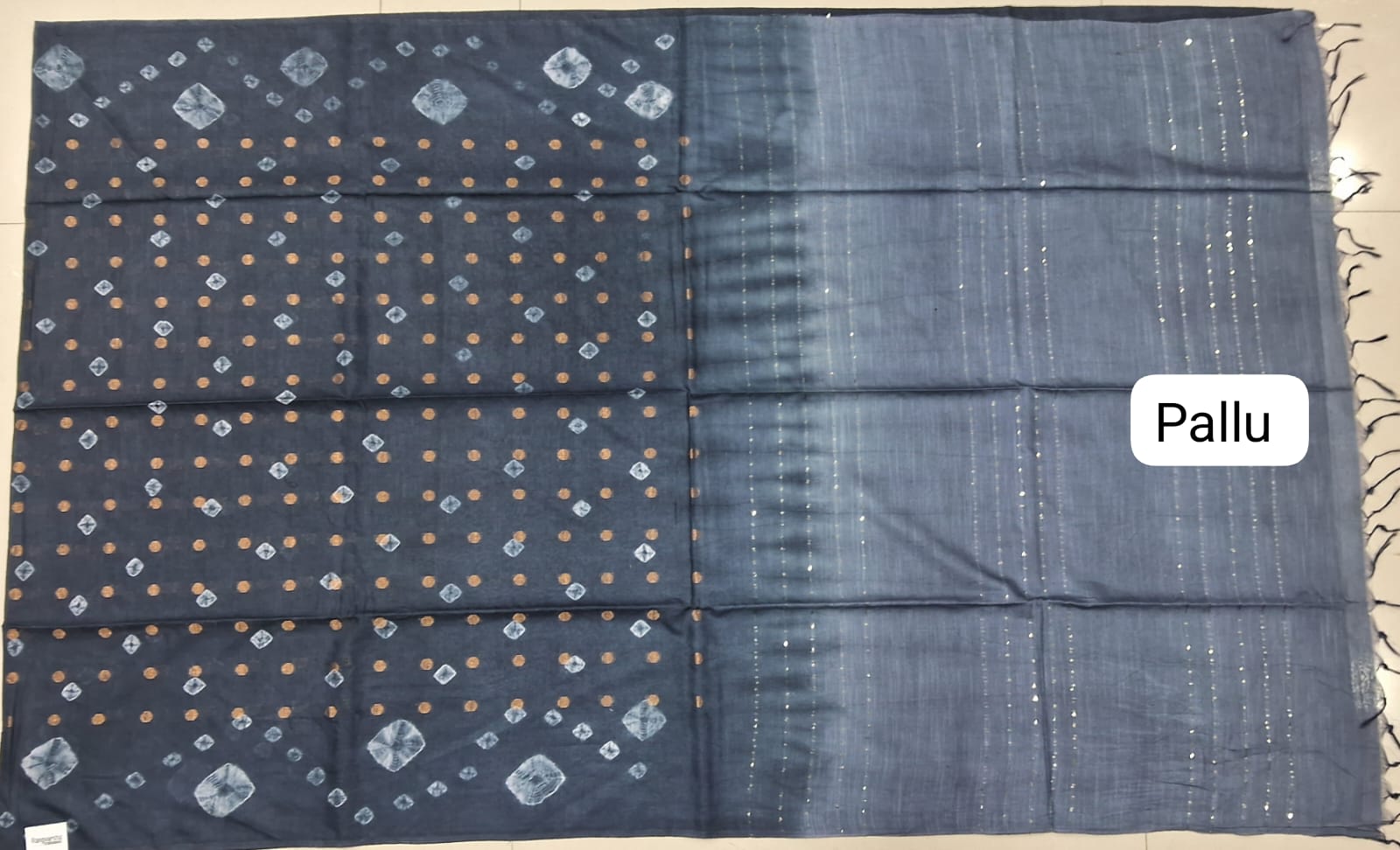 Dark Grey Bamboo Silk Saree Pallu