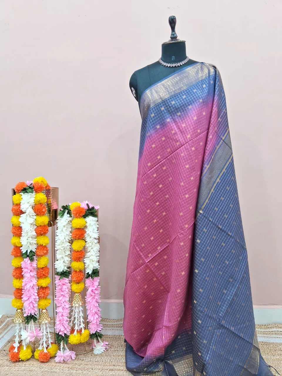 Pink Zari-Checked Bamboo Silk Saree 1