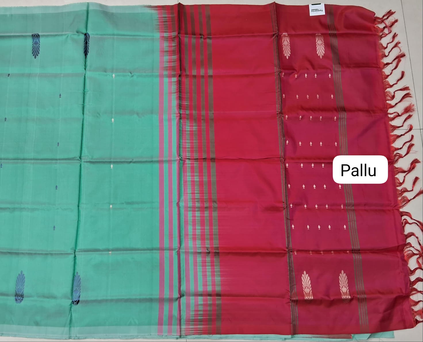 Aqua Blue Hand Woven Banana Silk Saree pallu