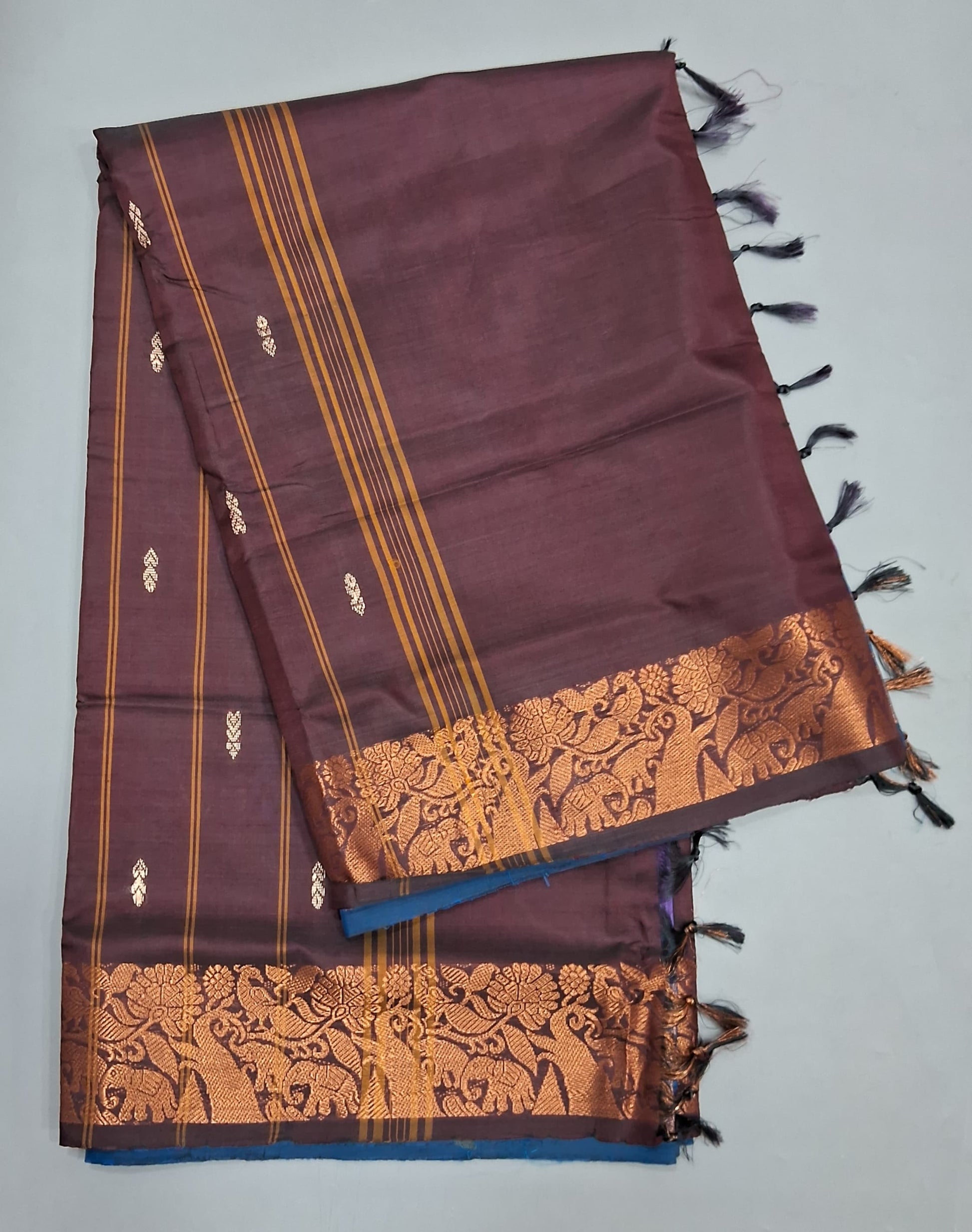 Lavender Hand Woven Banana Silk Saree