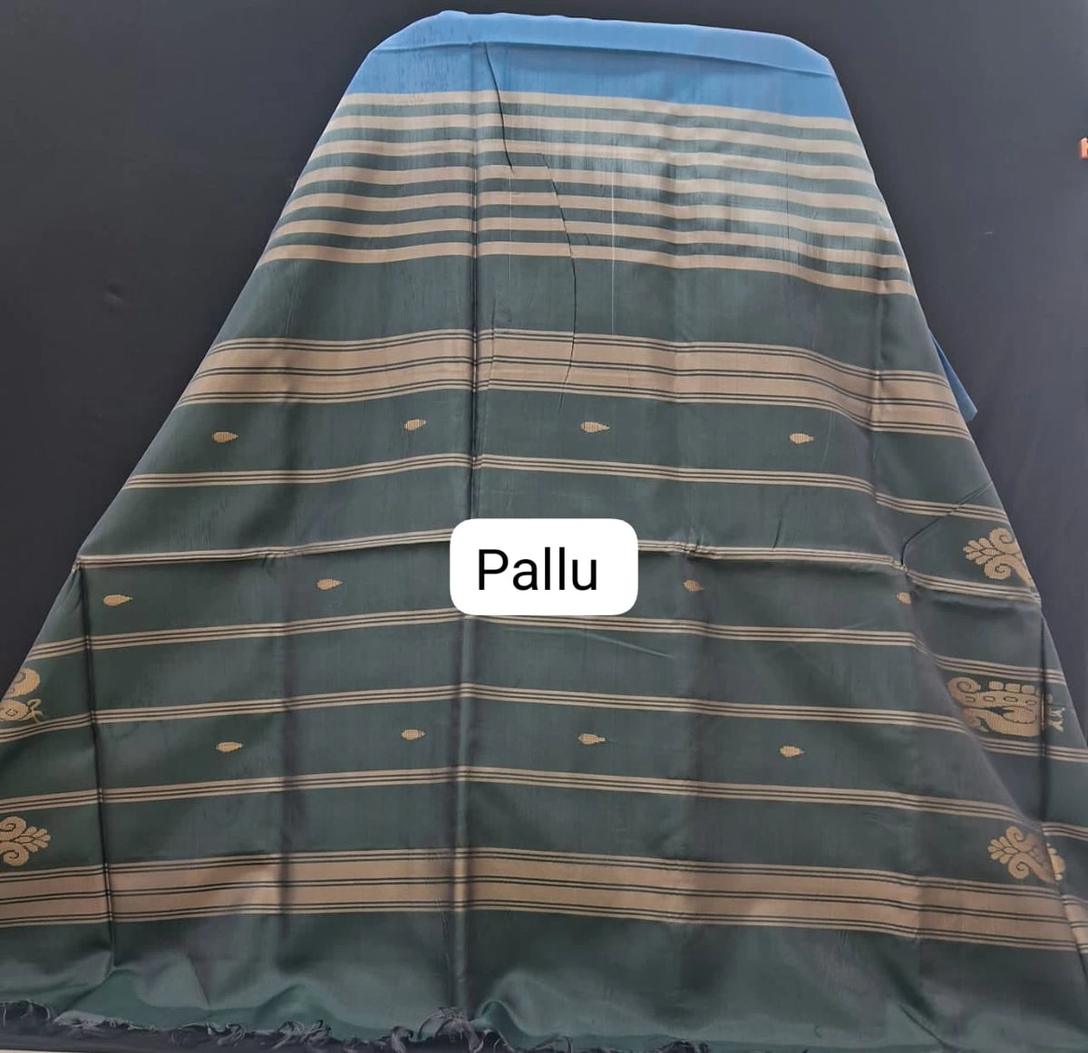 Sky Blue Handwoven Banana Silk Saree pallu