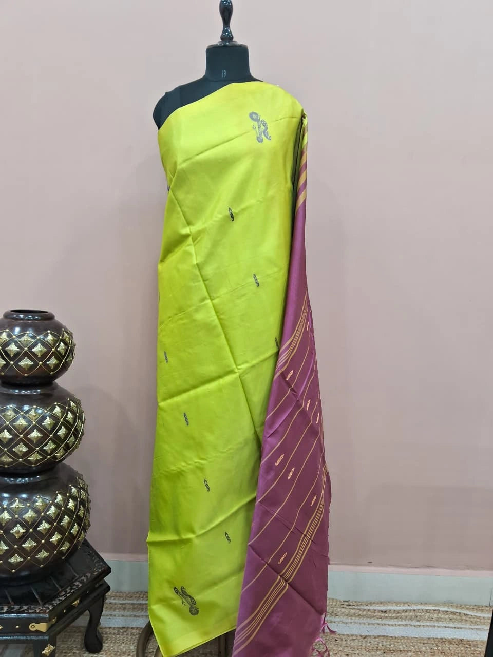 Bright green handwoven banana silk saree 