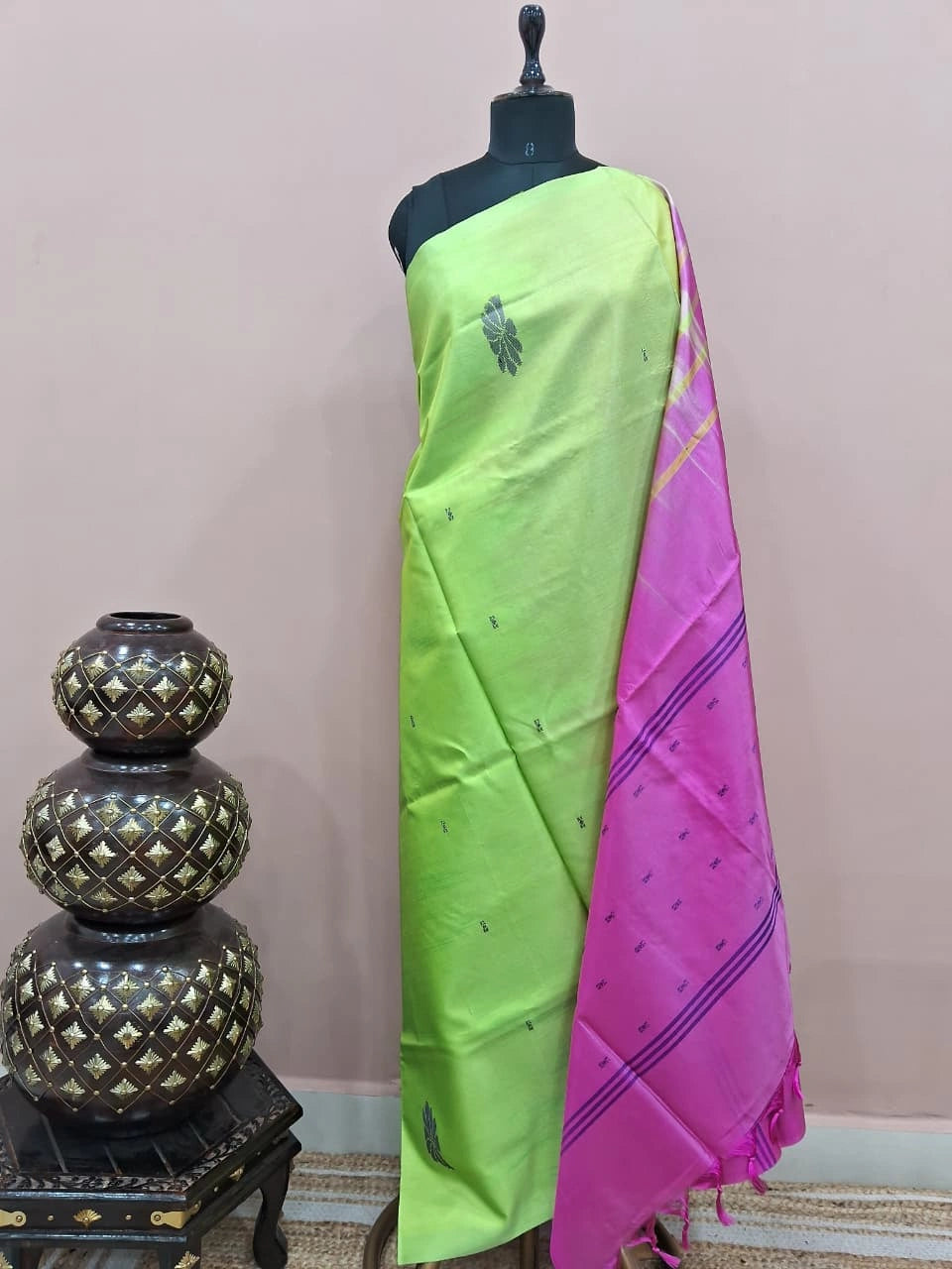 Leaf green handwoven banana silk saree 