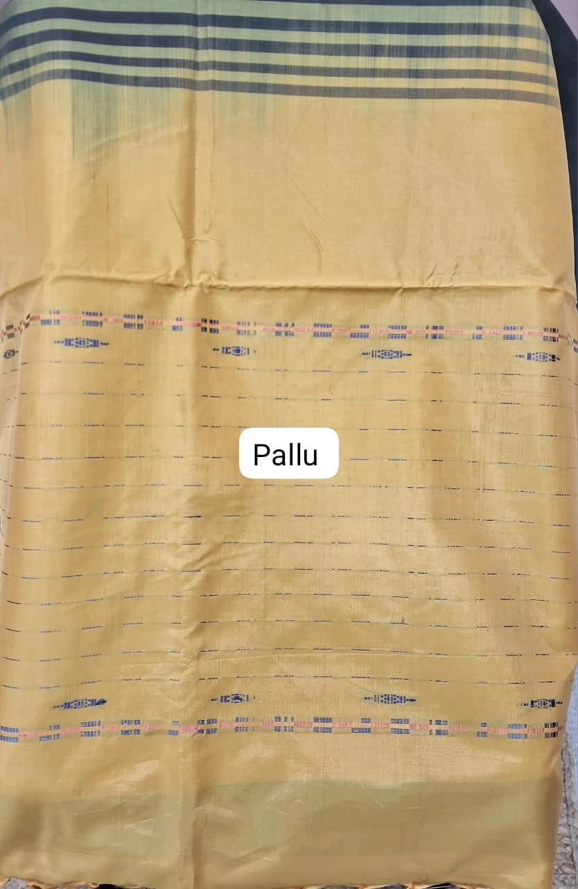 Charcoal grey handwoven banana silk saree pallu