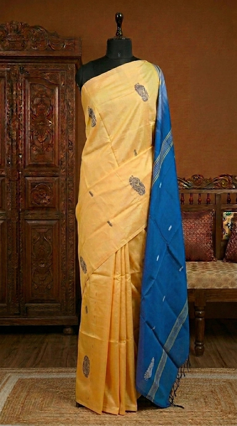 Light yellow handwoven banana silk saree 