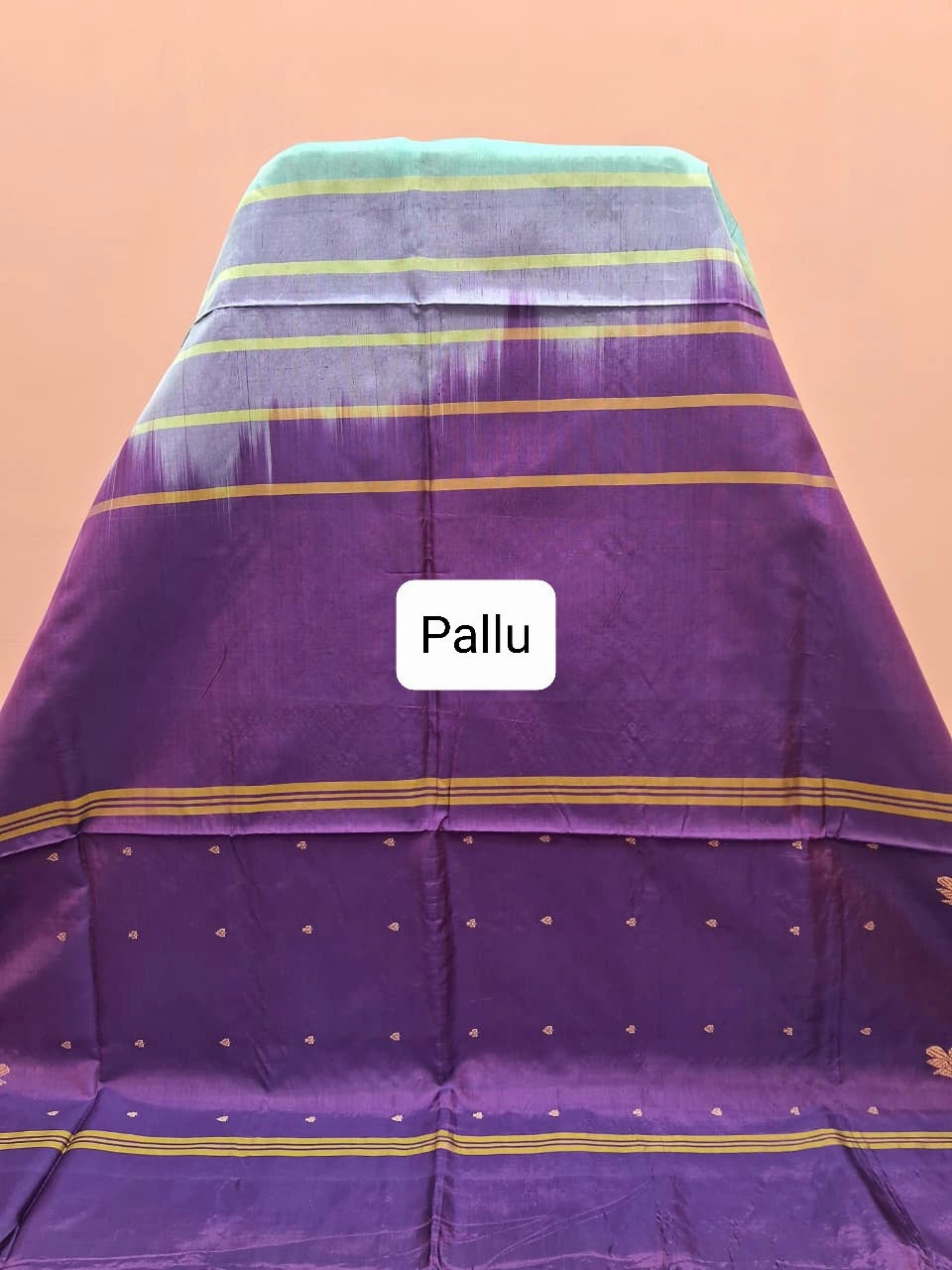 Seafoam green hand-woven banana silk saree Pallu
