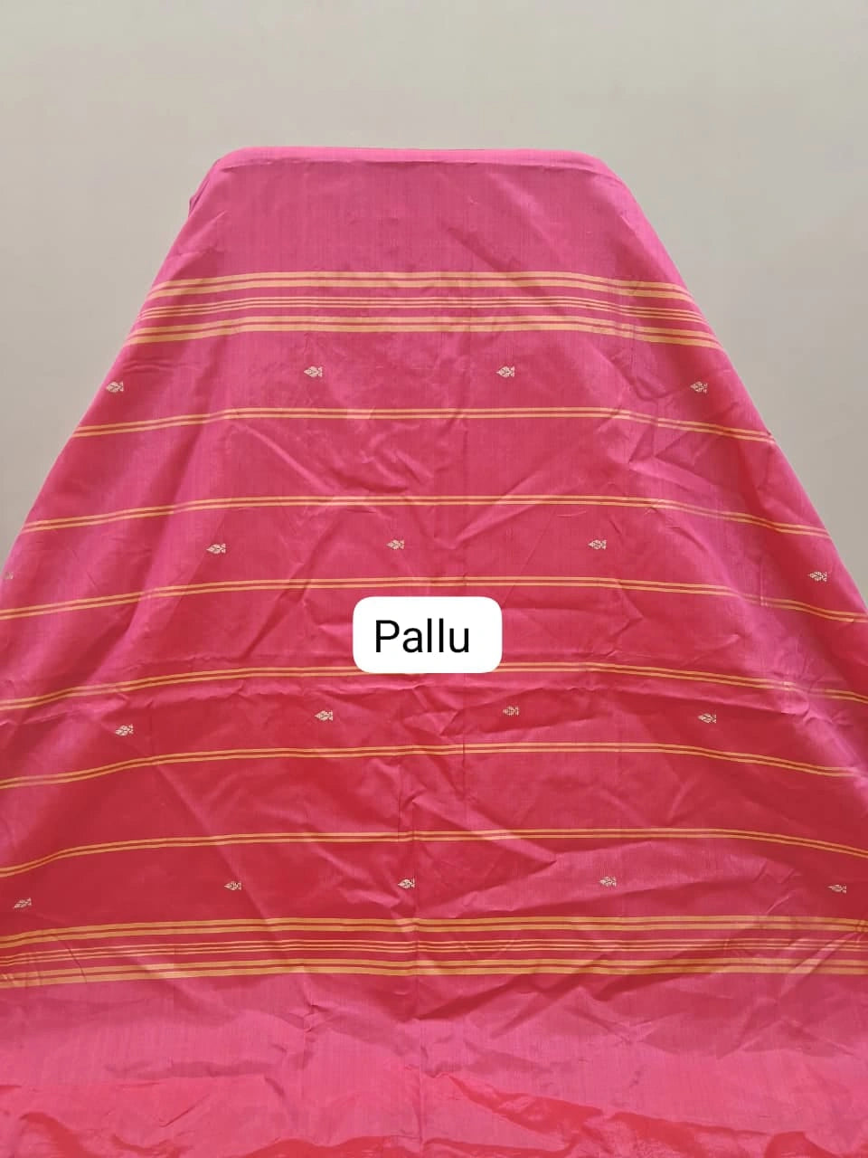 Cream Handwoven Banana Silk Saree Pallu