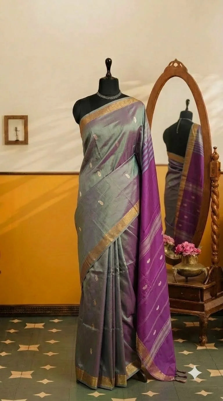 Light Pista Green Handwoven Banana Silk Saree 
