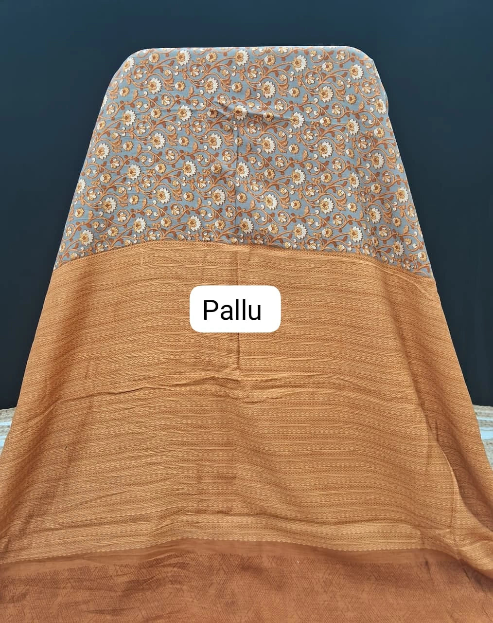 Grey Chanderi Saree pallu