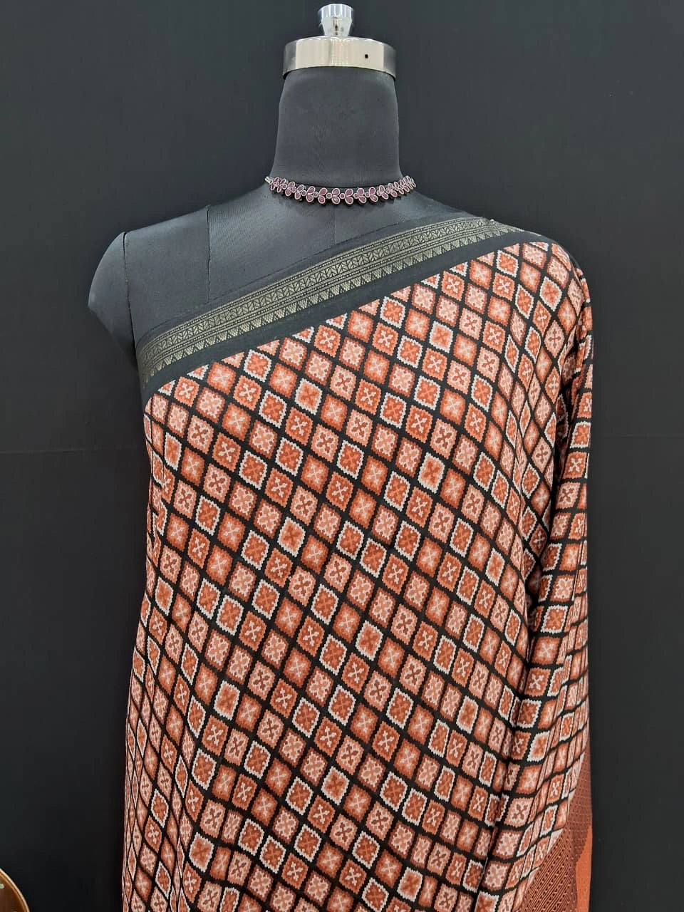 Black Chanderi Saree with Diamond Print Design1