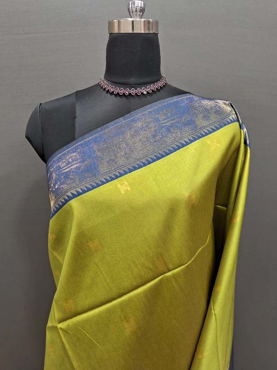 Bright Green Chandheri Pattu saree 1