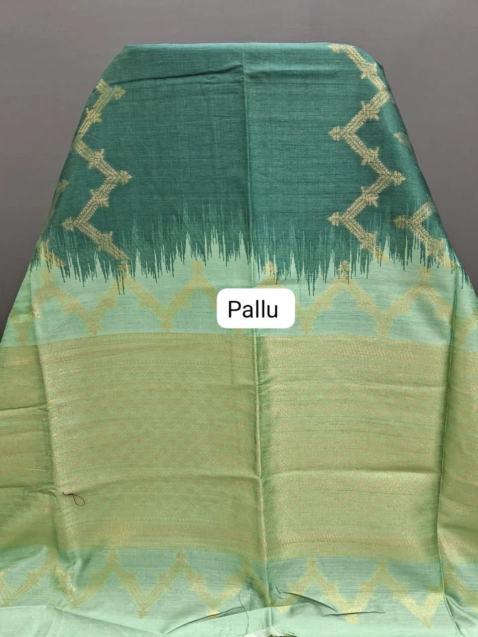 Green Chandheri Pattu saree Pallu