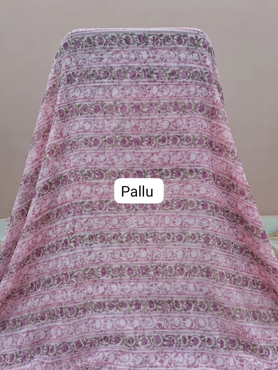 Light Baby Pink Chiffon Saree Pallu