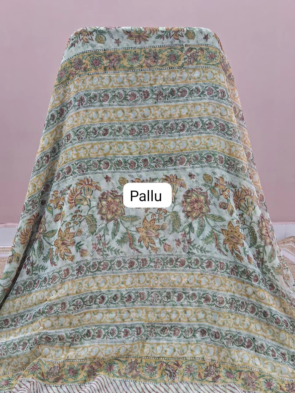 Pista Green Chiffon Saree pallu