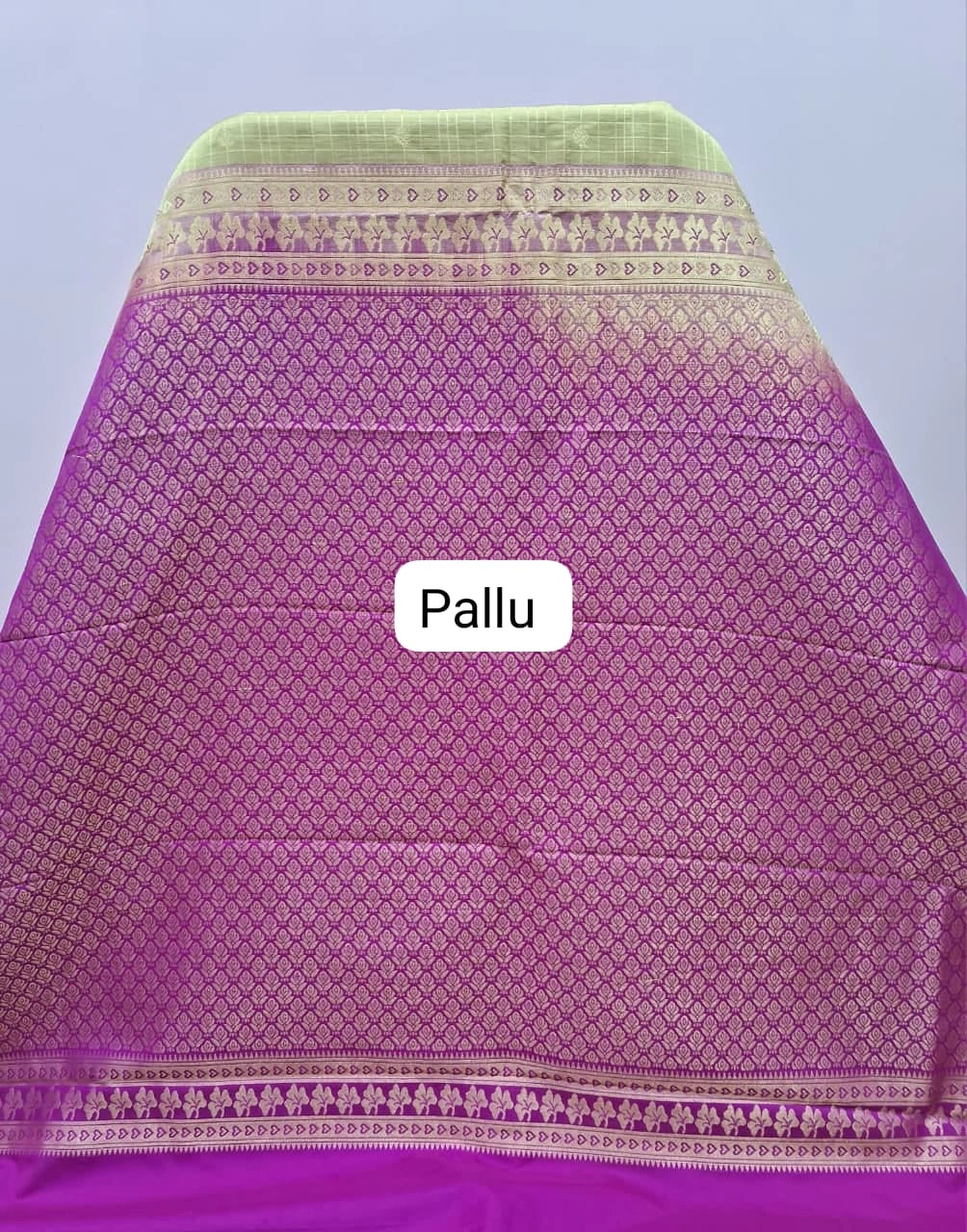 Olive Green Kanchi Semi Silk Saree pallu