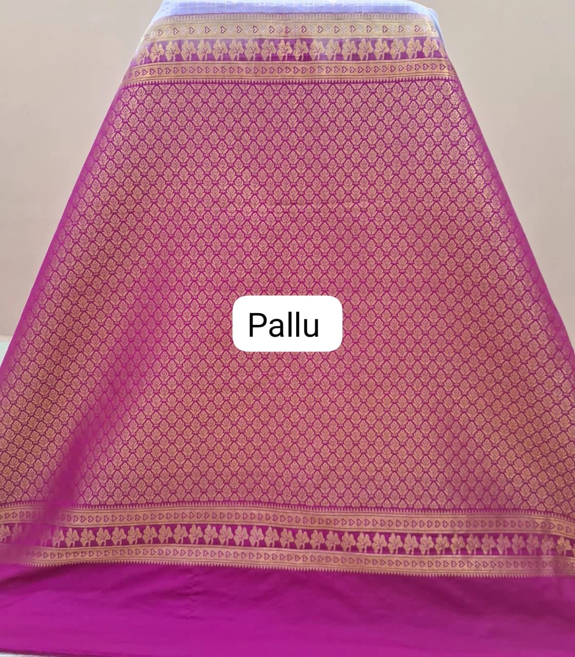 Lavender Kanchi Semi Silk Saree Pallu