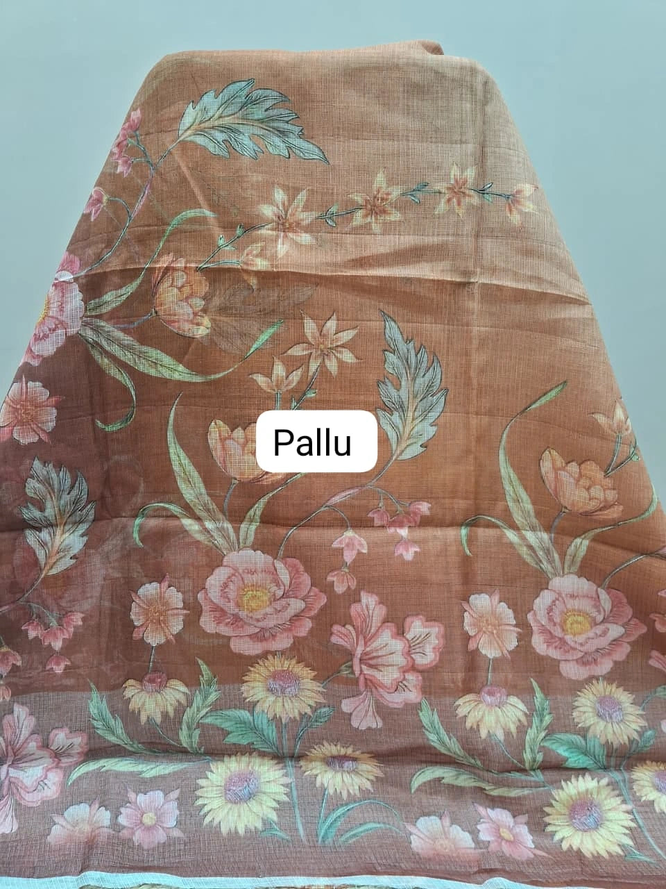 Beige and brown Plain Cotton Kota Saree Pallu