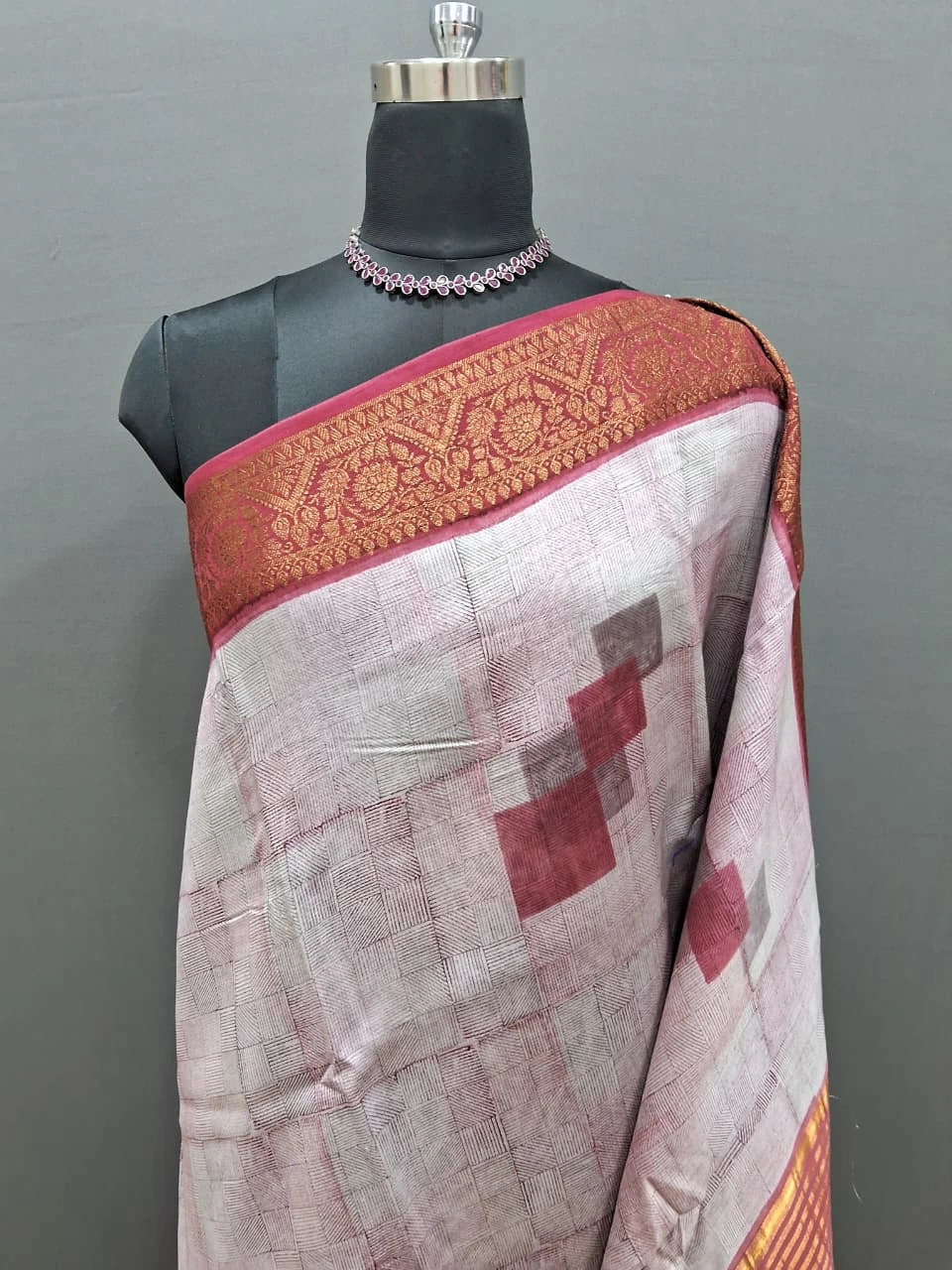 Elegant Light Grey Chanderi Saree 