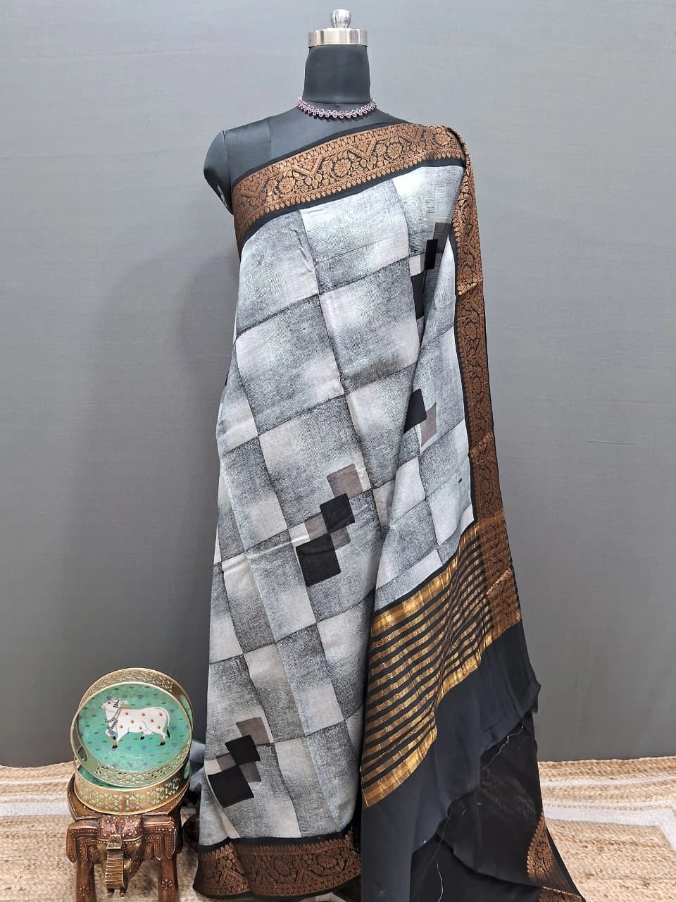 Premium Light Grey Chanderi Saree 