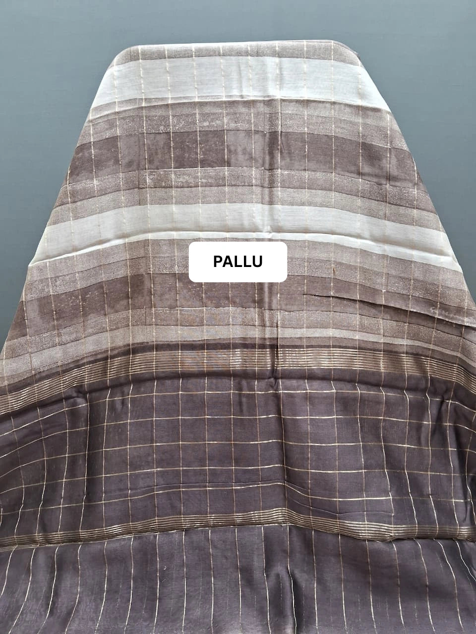 White and Brown Chanderi Saree pallu