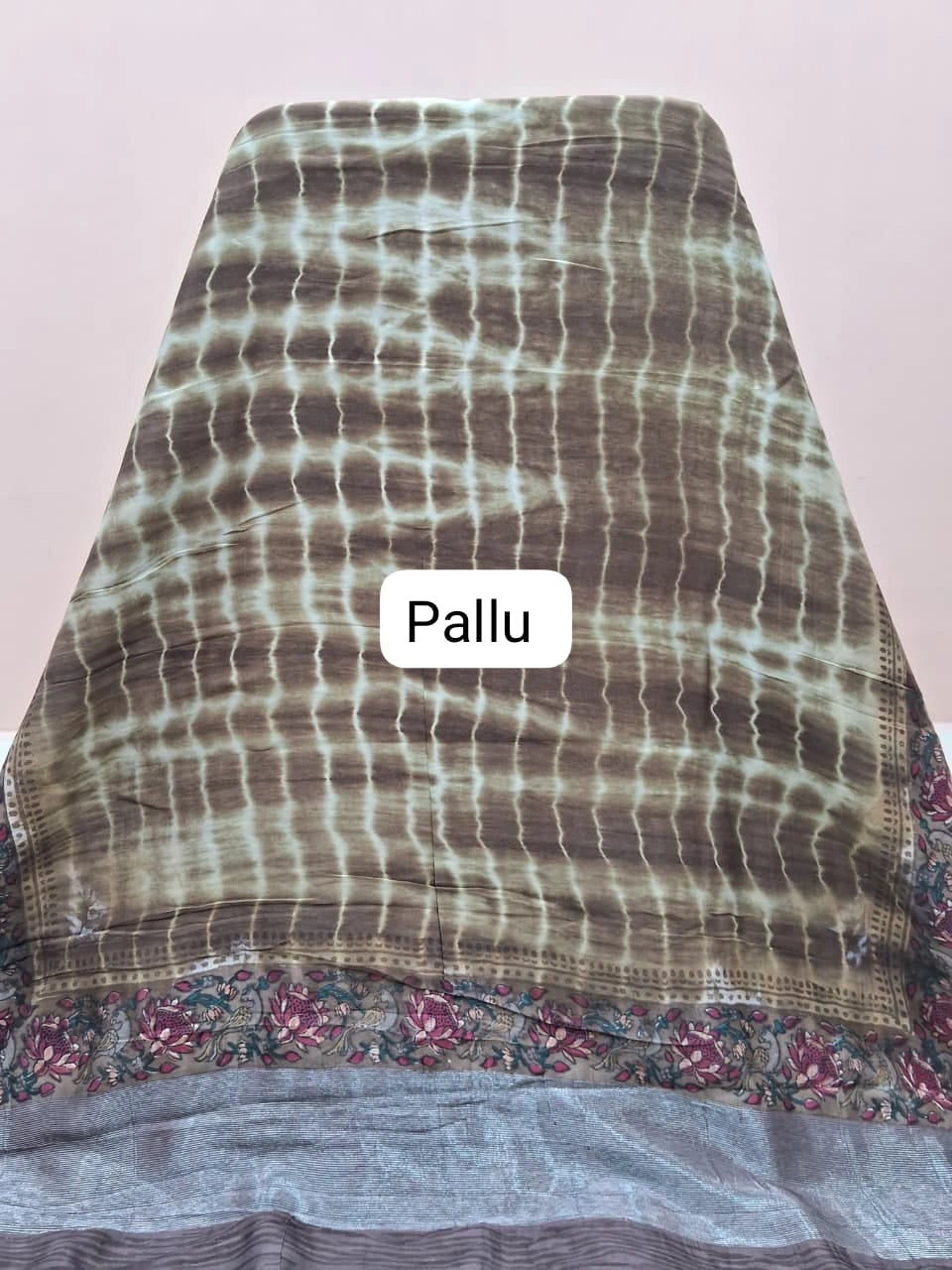 Brown and Off-White Chanderi Saree pallu