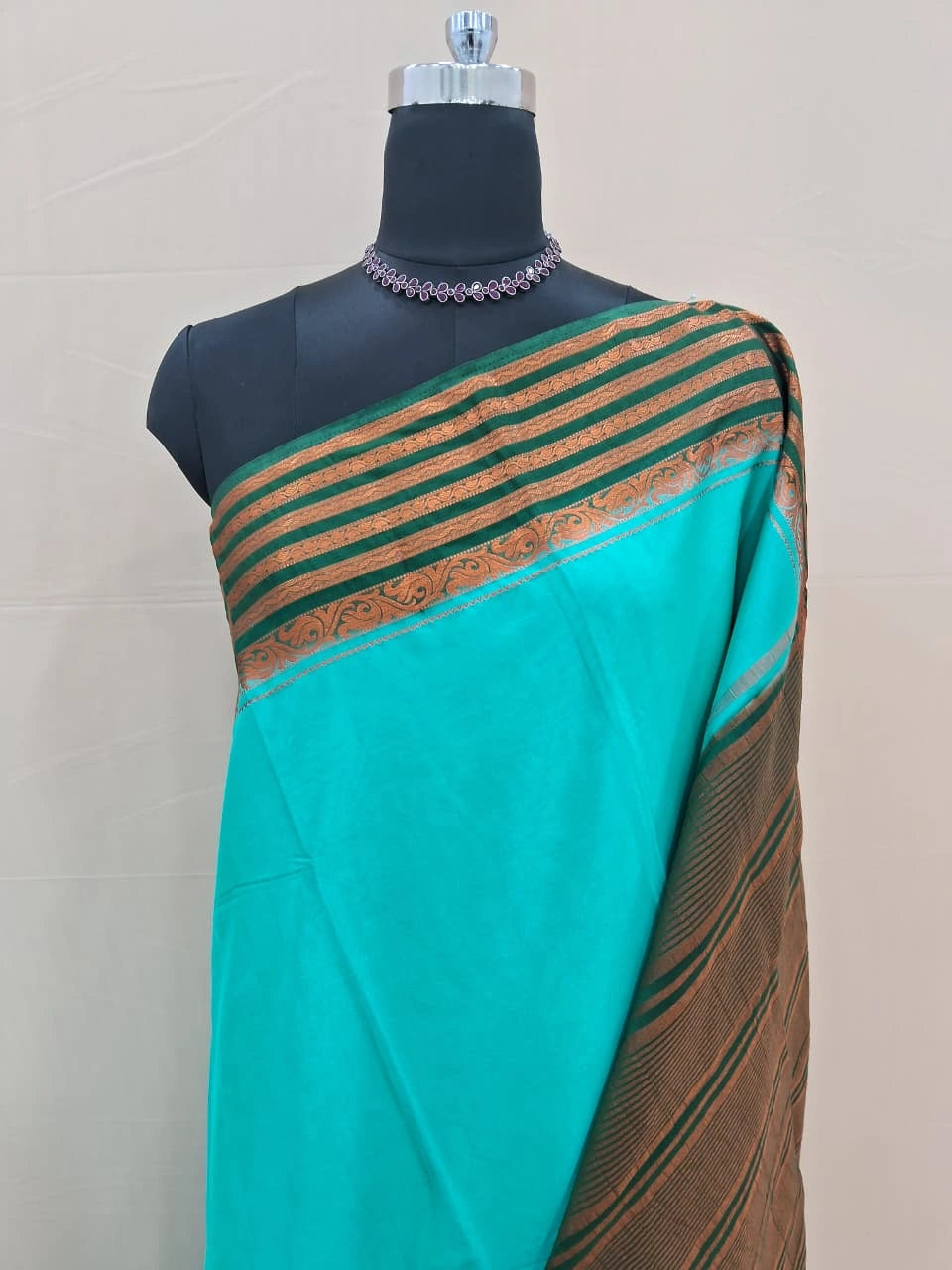 Rama Green Plain Crepe Silk Saree 1