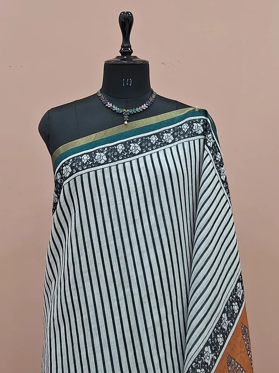 Black and White Chanderi Saree 1