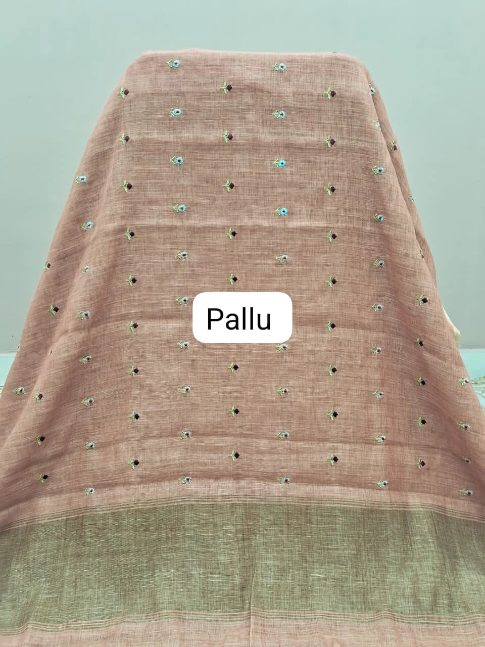 Peach Linen Saree pallu