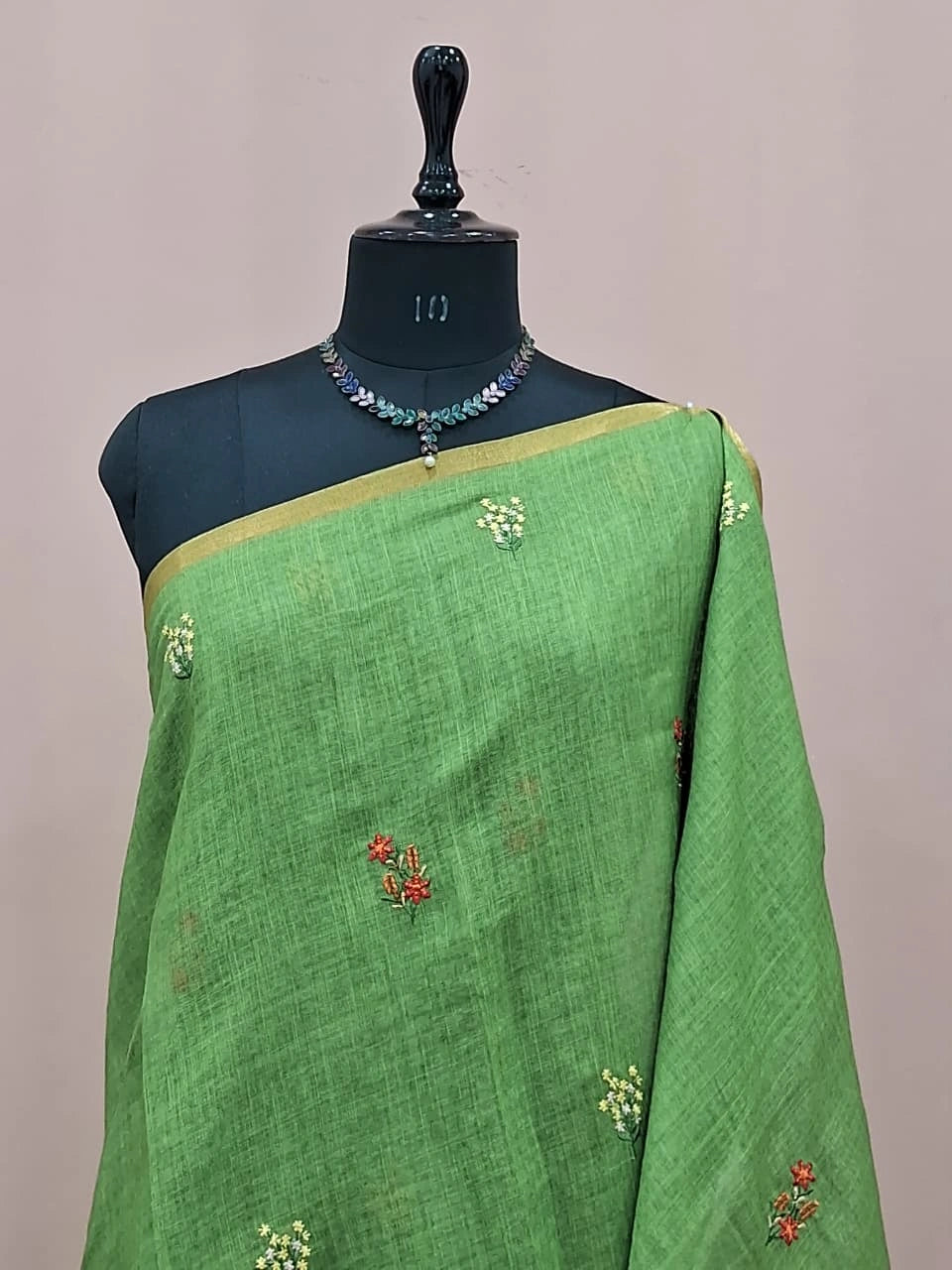 Green Linen Saree 1
