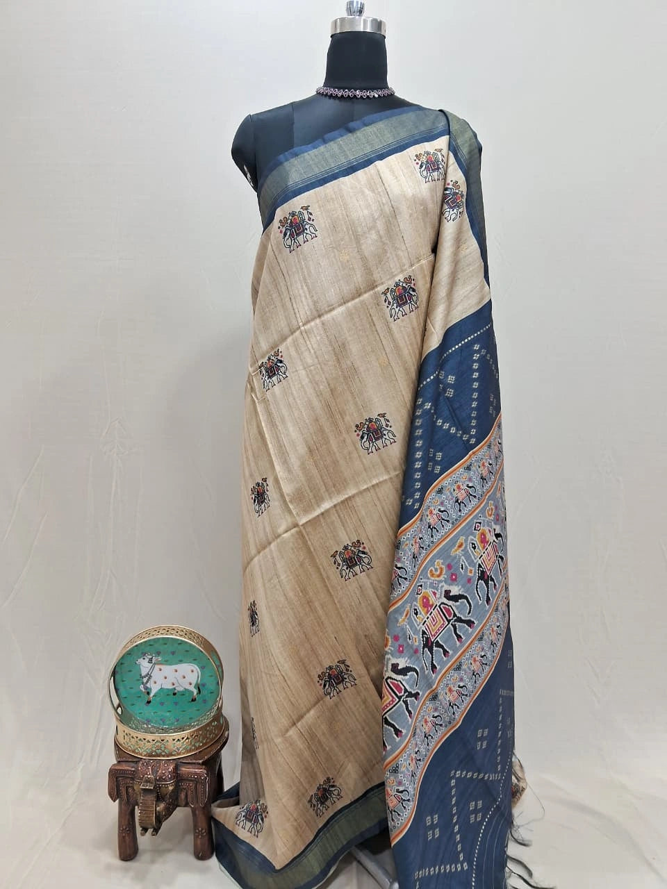 Elegant Beige Semi Tussar Saree