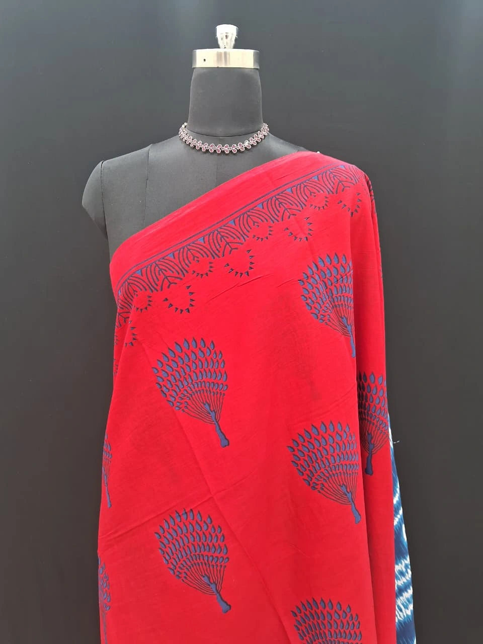 Vibrant Red & Indigo Blue Tie-Dye Mulmul Cotton