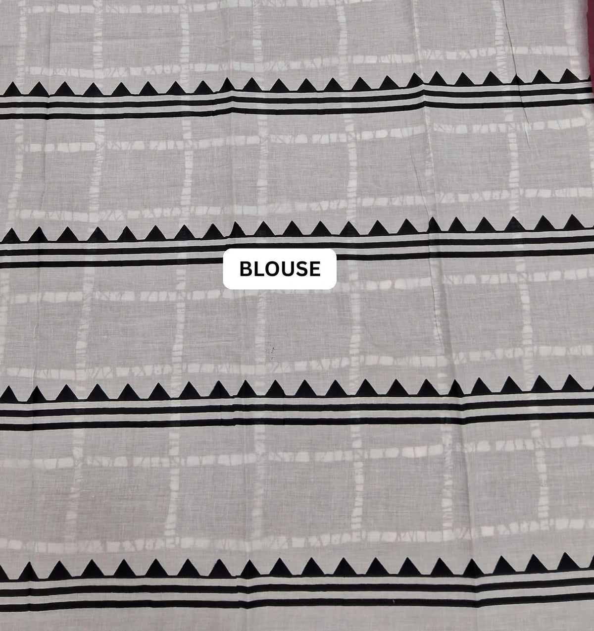 Maroon & White Leaf Print Mulmul Cotton Saree blouse