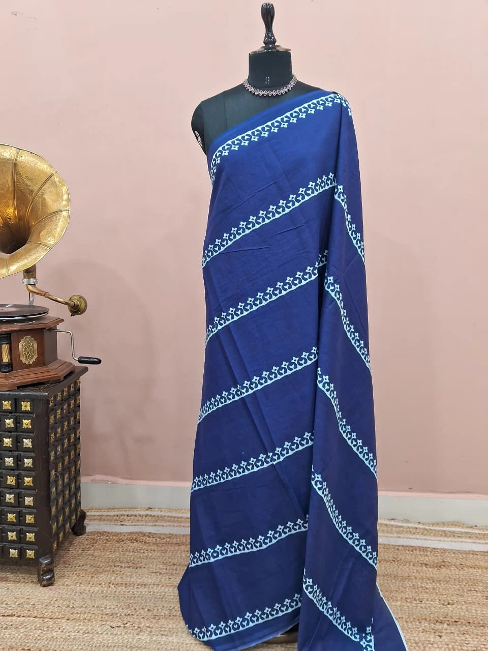 Navy Blue Floral stripe mulmul Cotton Saree 
