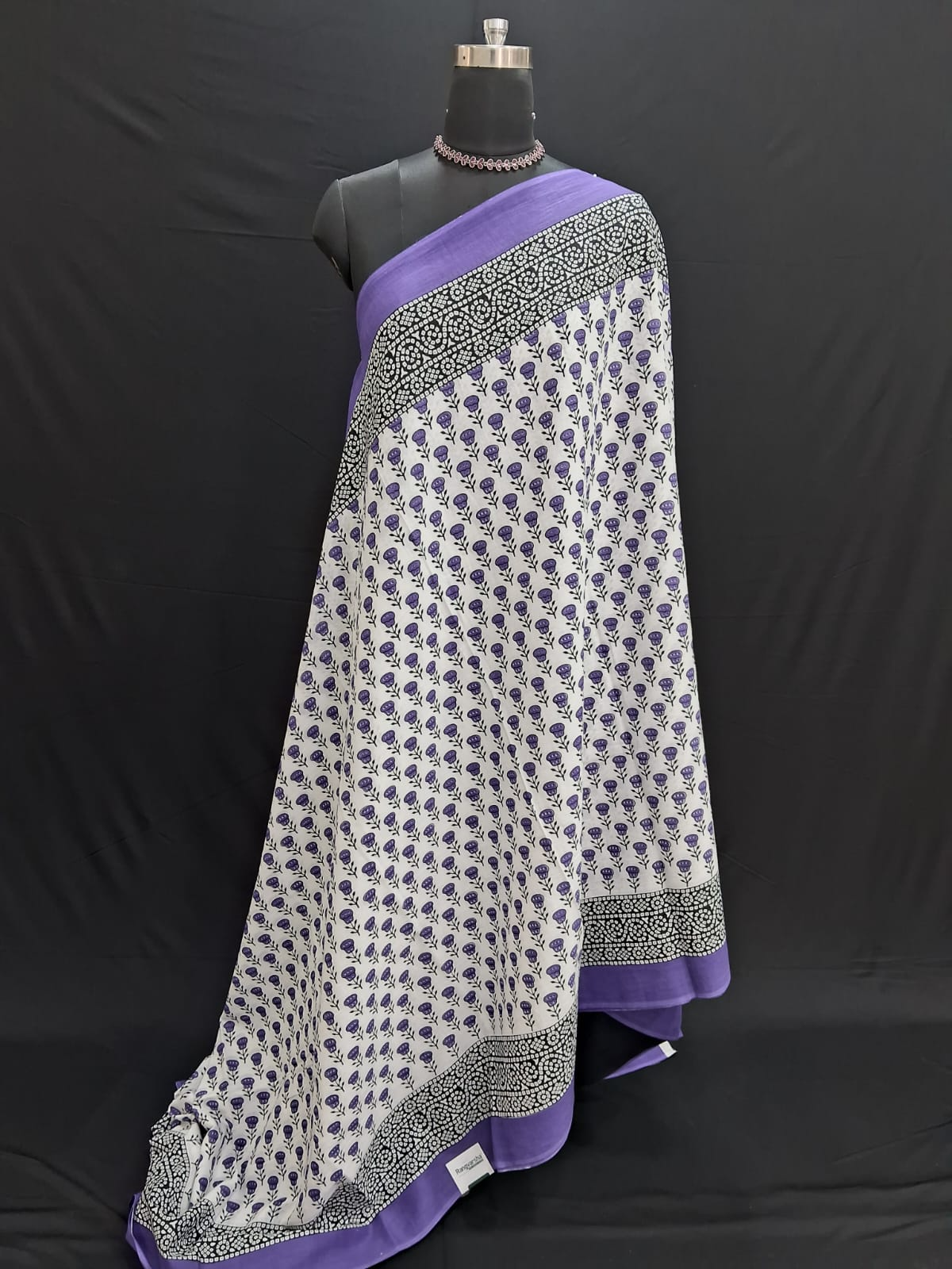 Elegant White, Black & Purple Printed Mulmul cotton saree